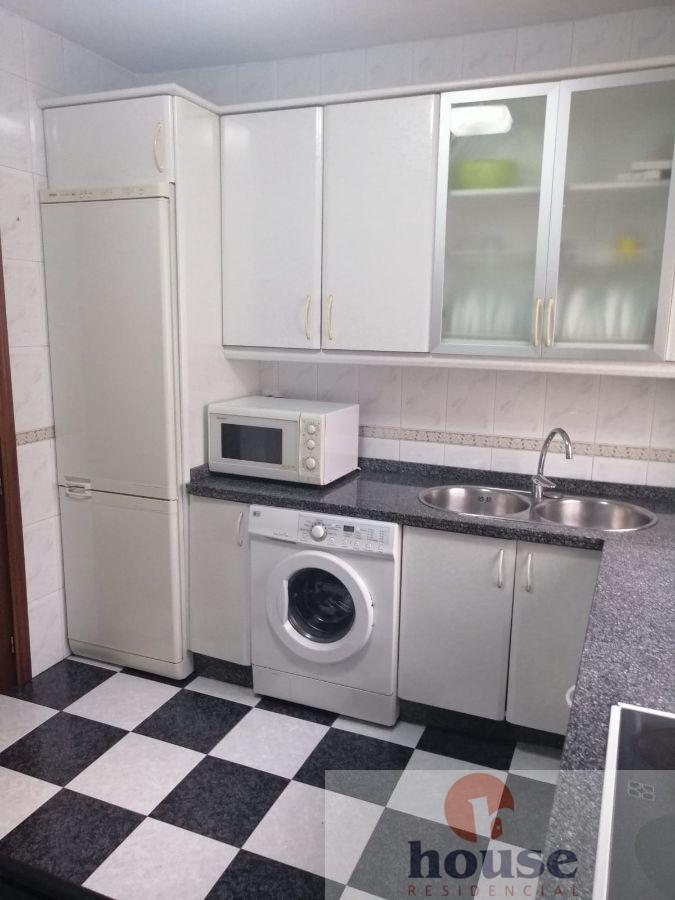 For sale of flat in Córdoba