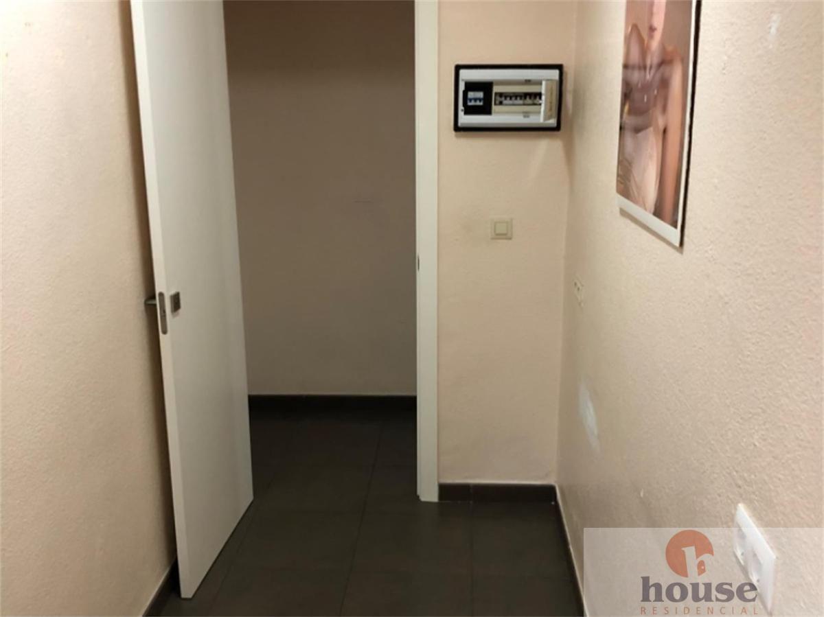 For sale of flat in Córdoba