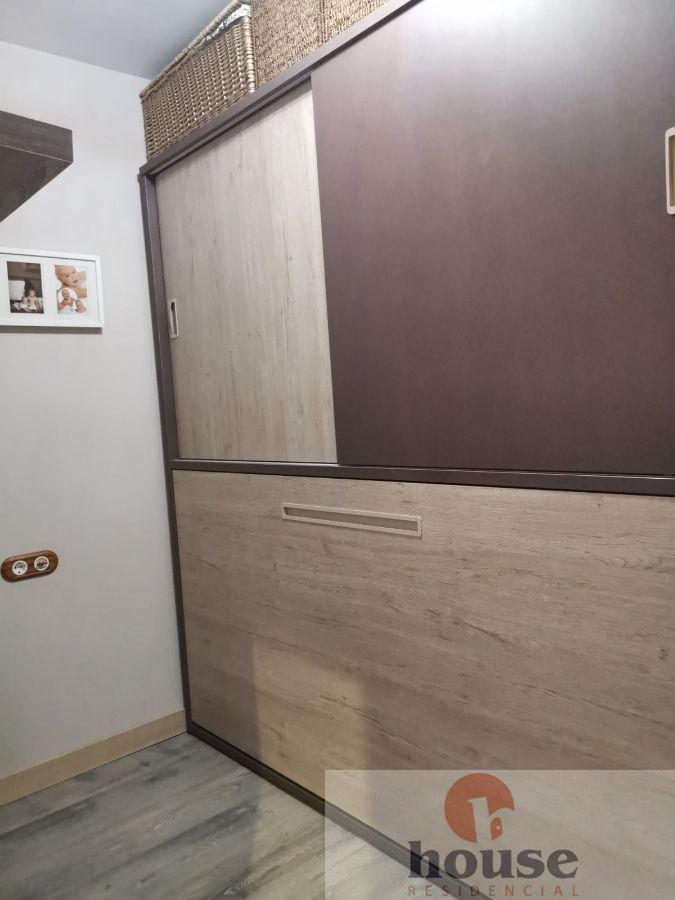 For sale of flat in Córdoba