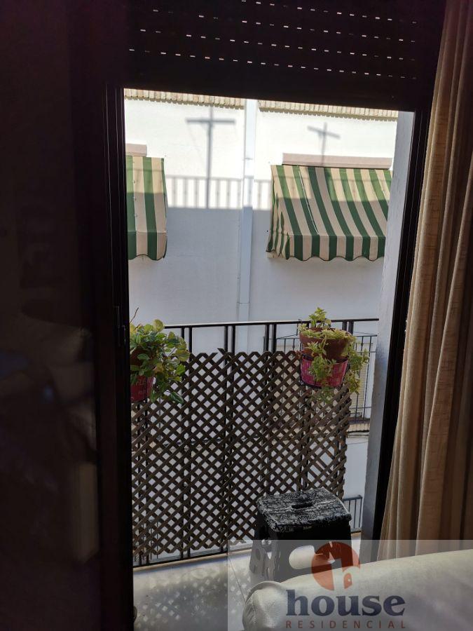 For sale of flat in Córdoba