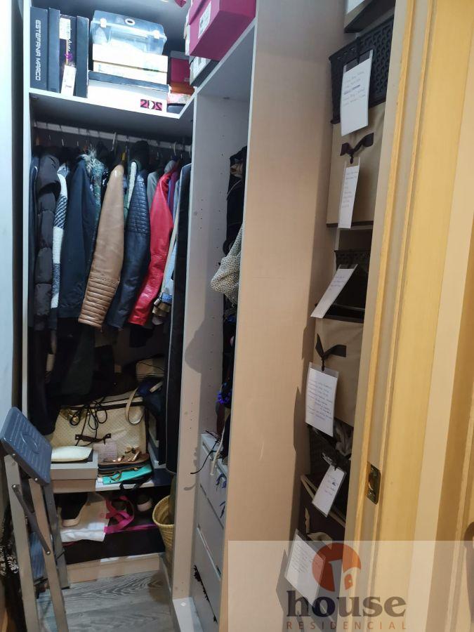 For sale of flat in Córdoba