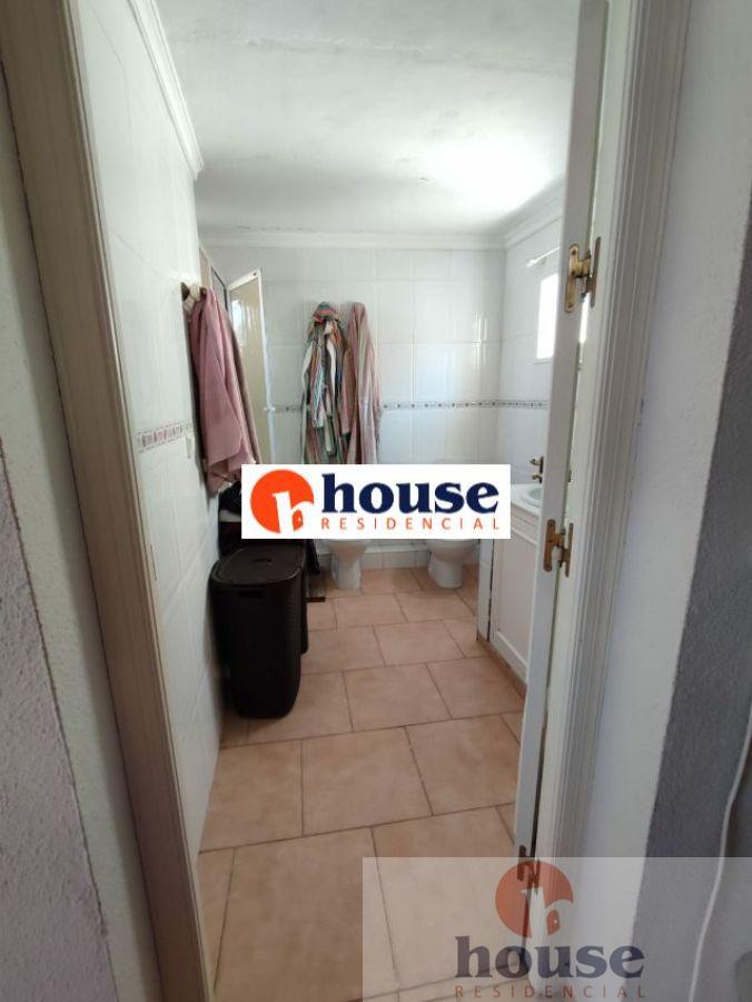 For sale of flat in Córdoba