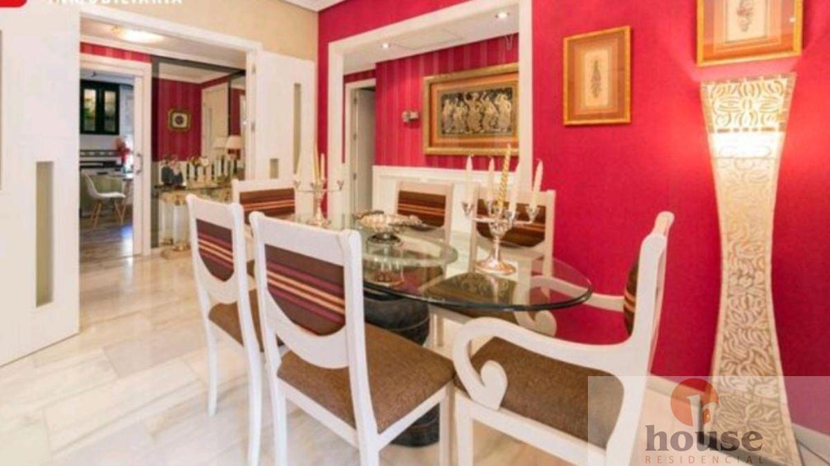 For sale of flat in Córdoba