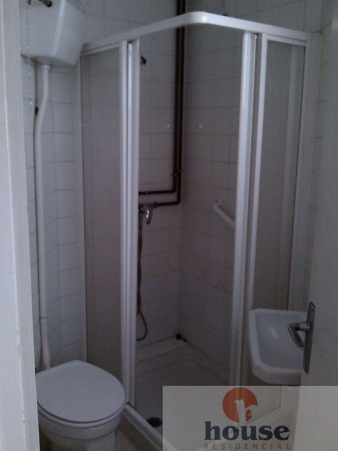 For sale of flat in Córdoba