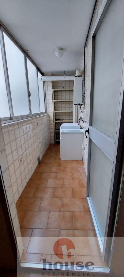 For sale of flat in Córdoba