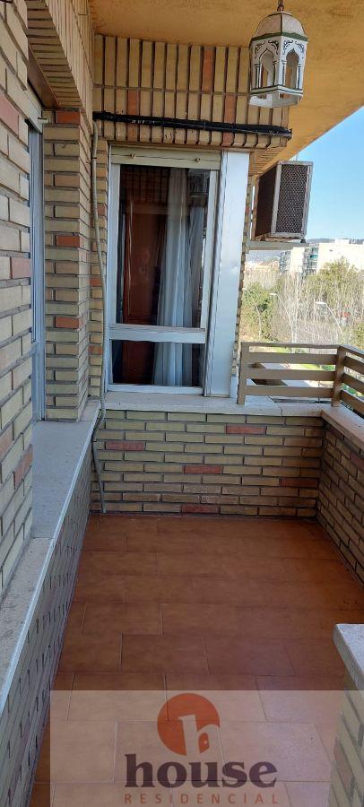 For sale of flat in Córdoba
