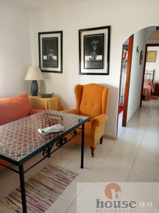 For sale of flat in Córdoba