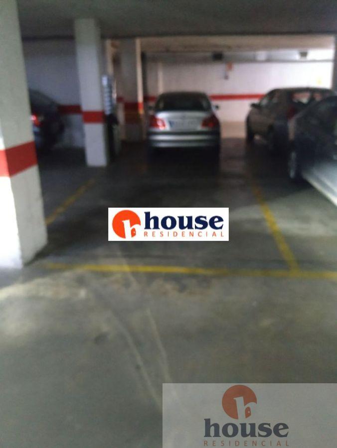 For sale of flat in Córdoba