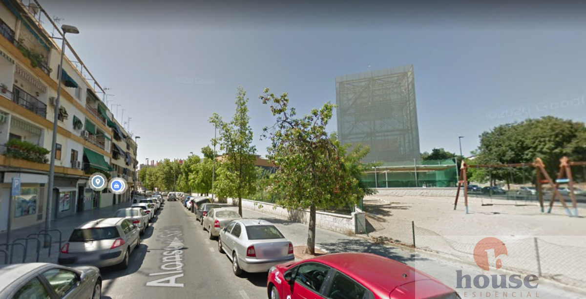For sale of flat in Córdoba