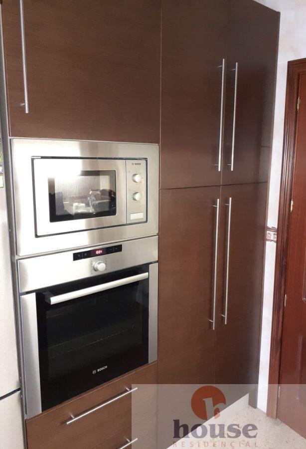 For sale of flat in Córdoba