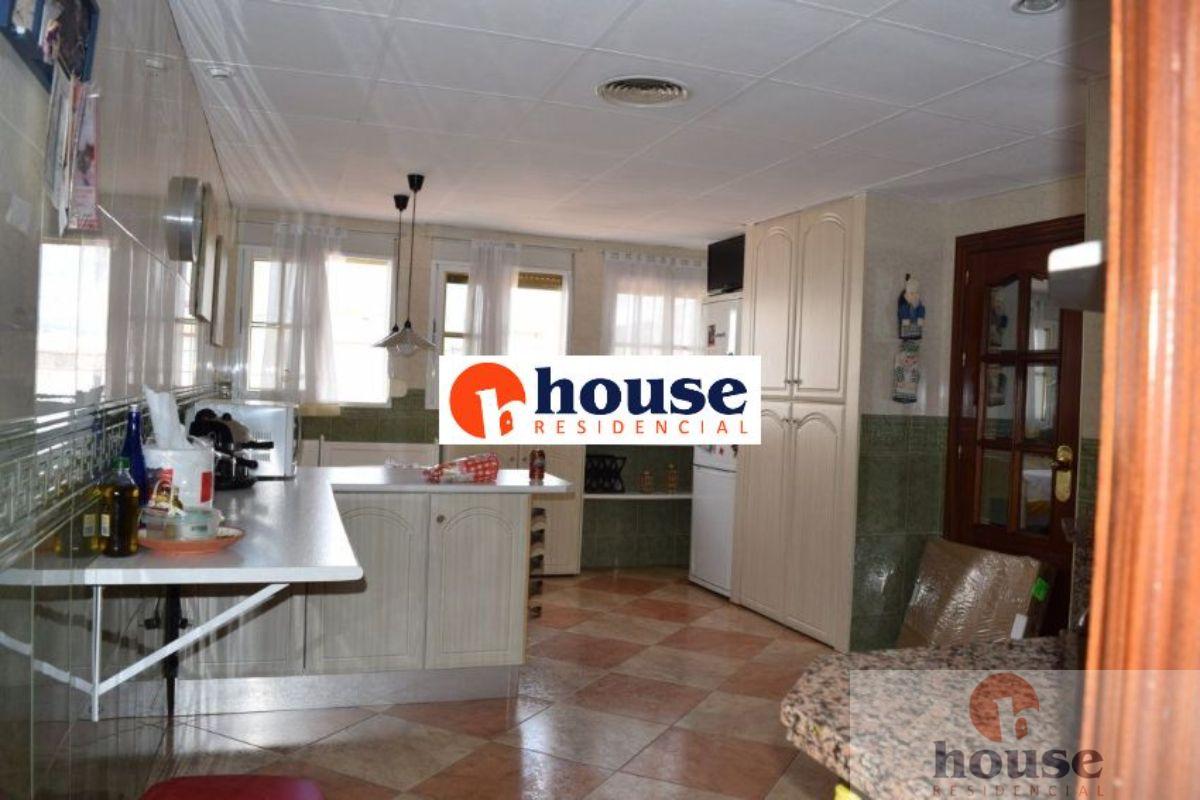 For sale of penthouse in Córdoba