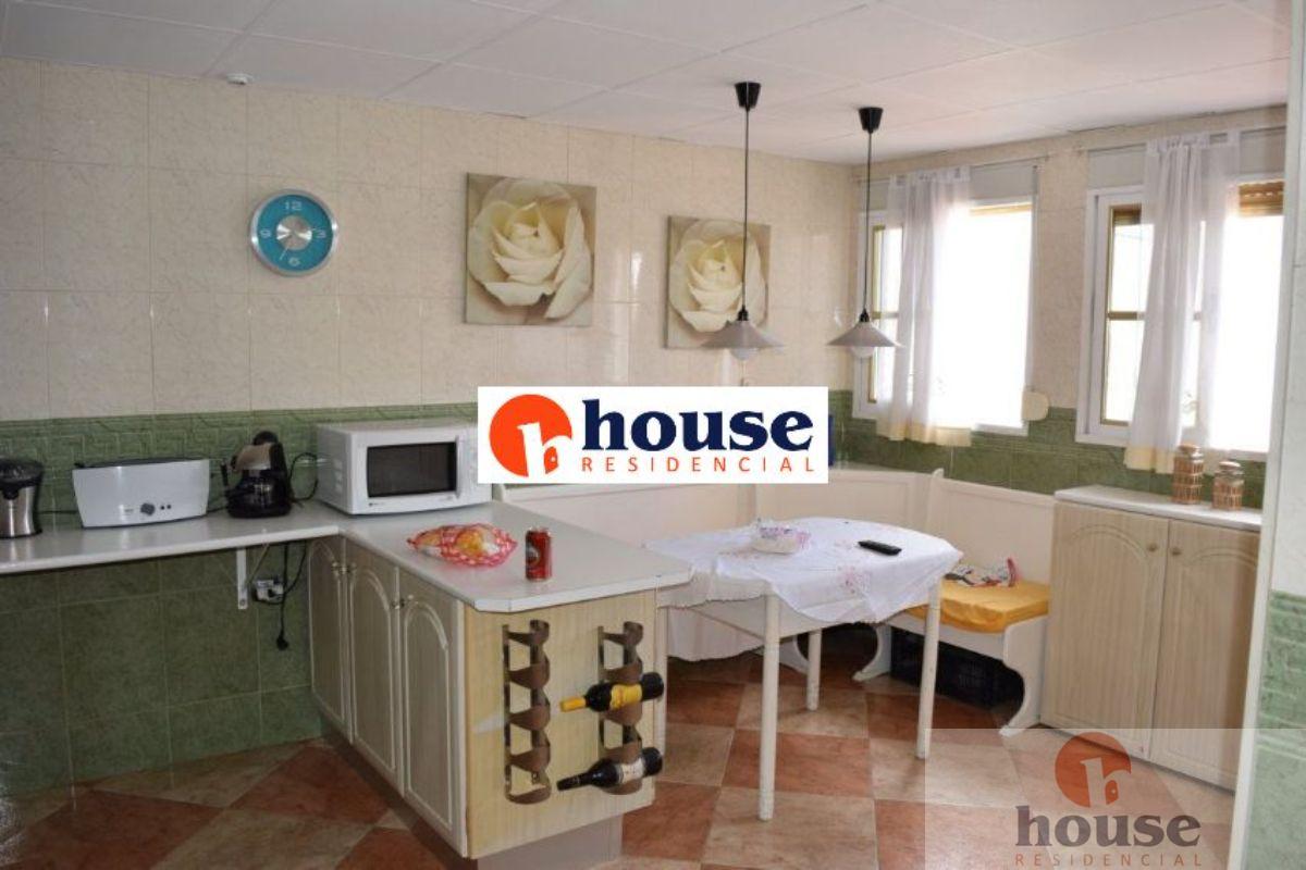 For sale of penthouse in Córdoba