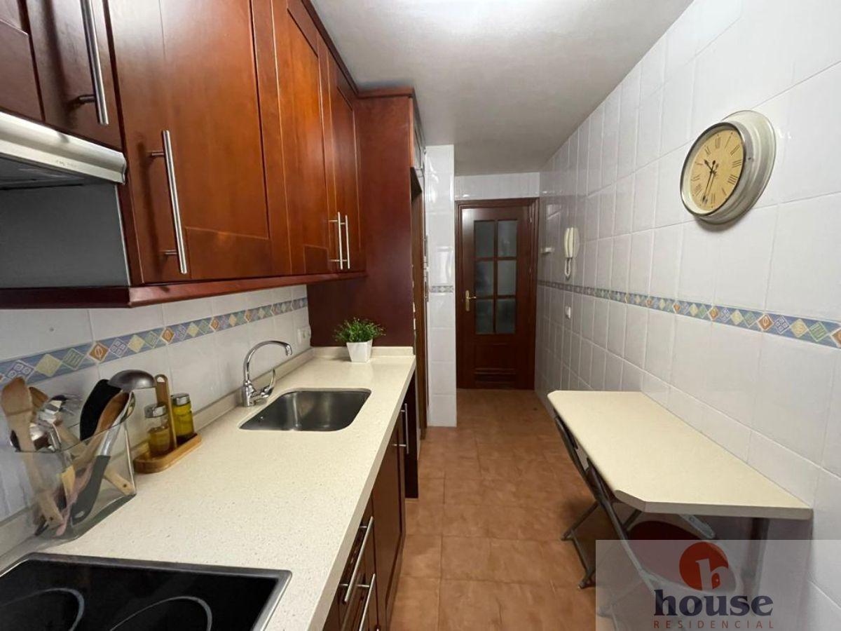 For sale of apartment in Córdoba