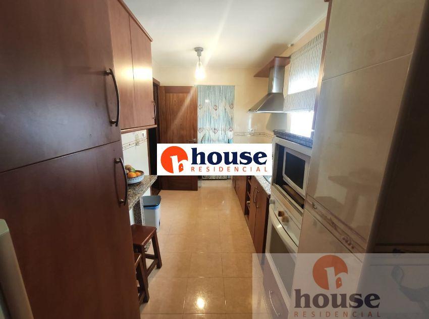 For sale of flat in Córdoba