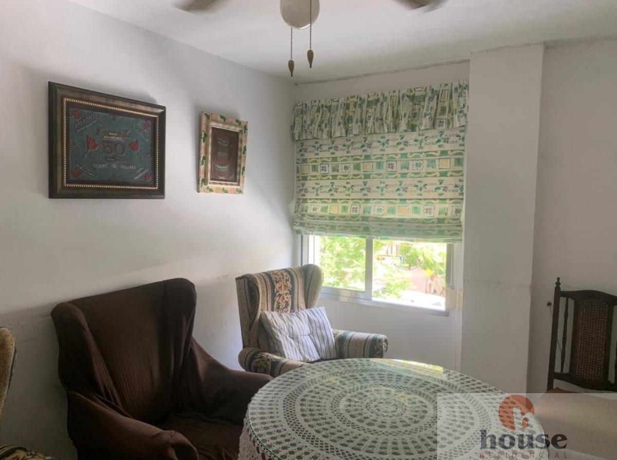 For sale of flat in Córdoba