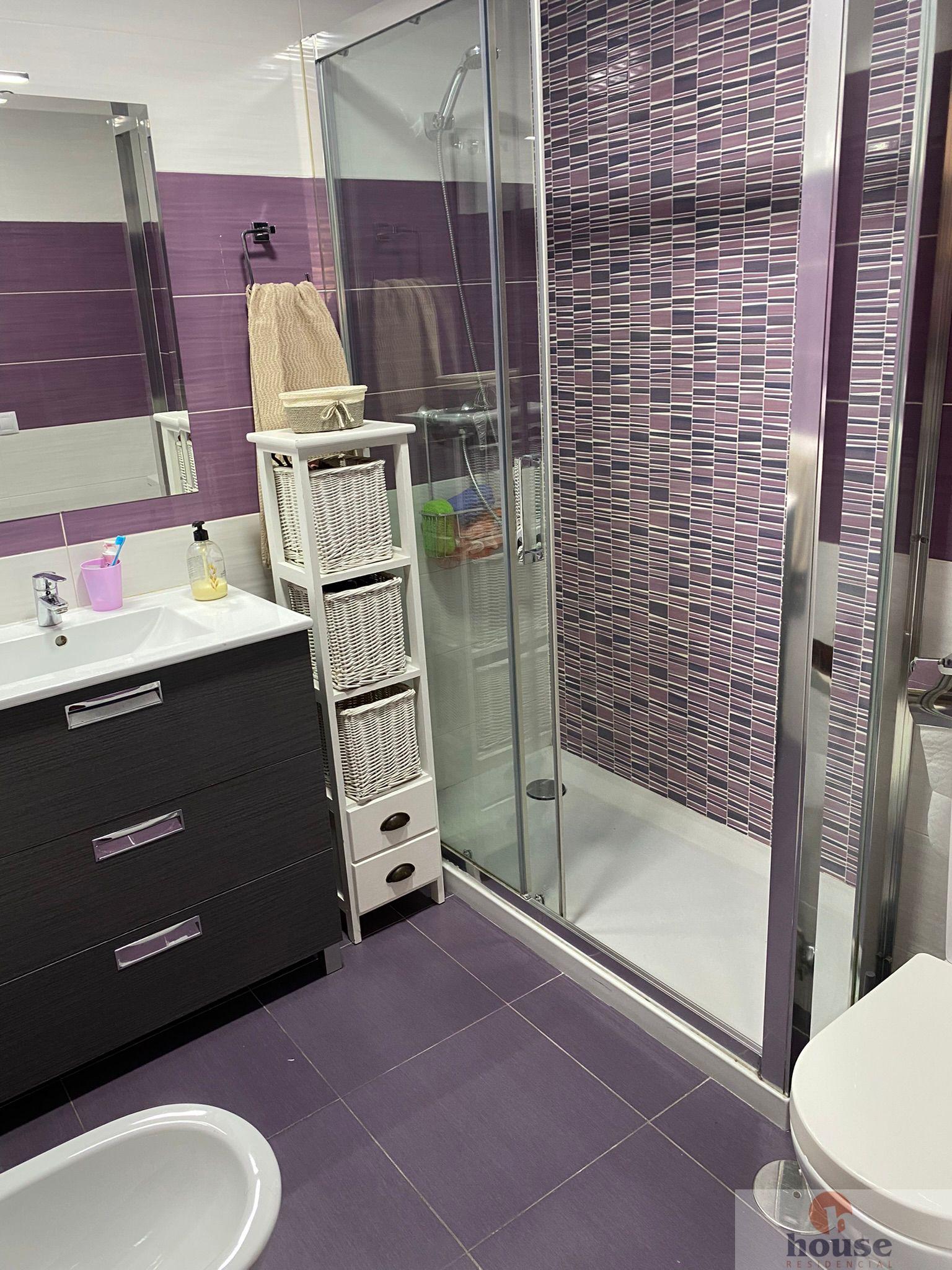 For sale of flat in Córdoba