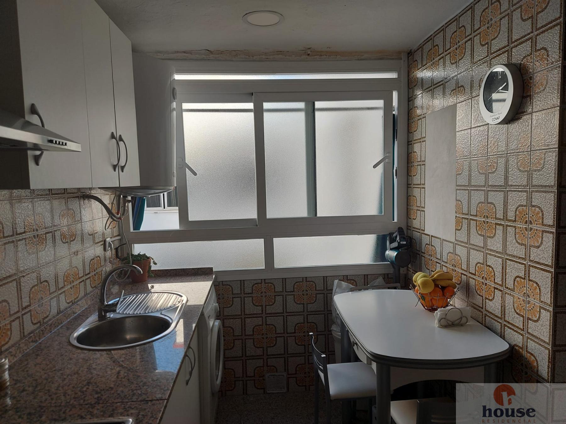 For sale of flat in Córdoba
