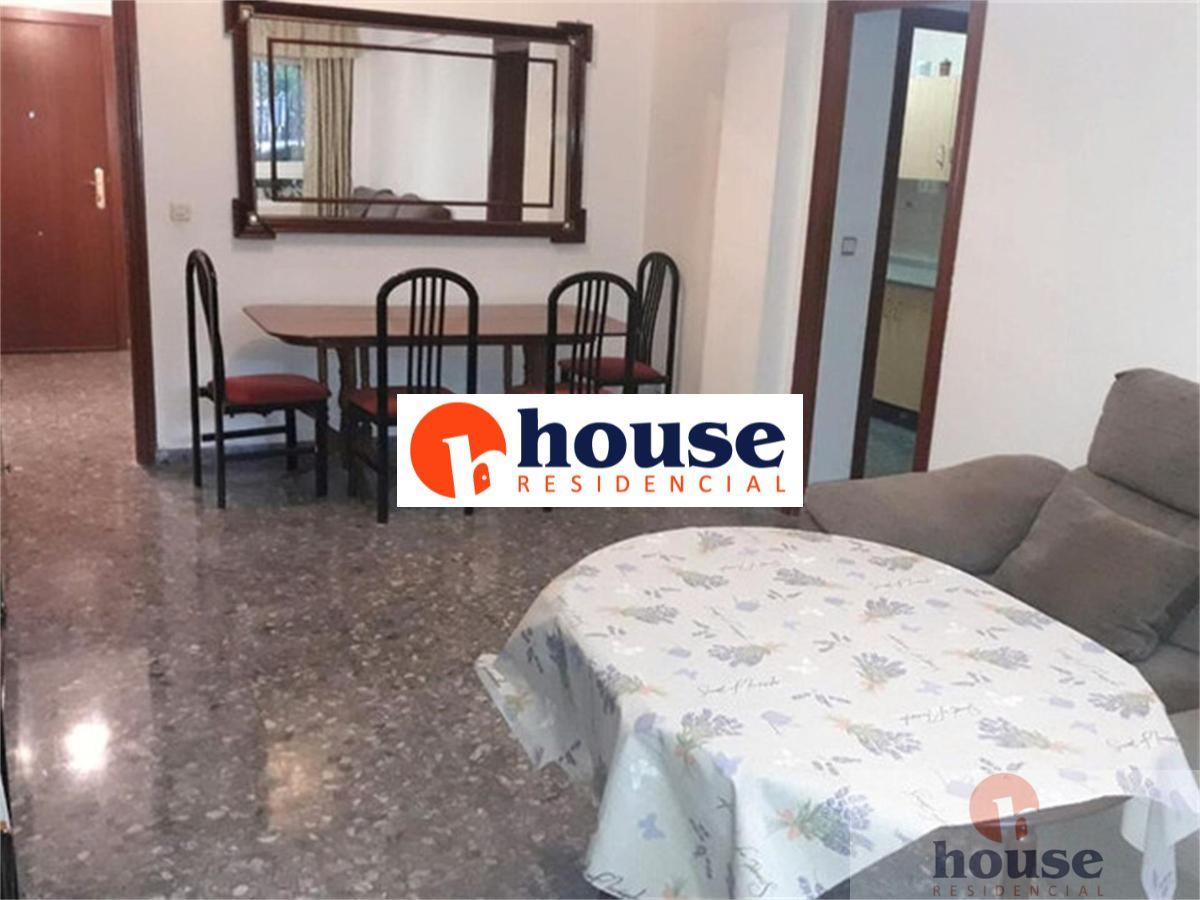 For sale of flat in Córdoba