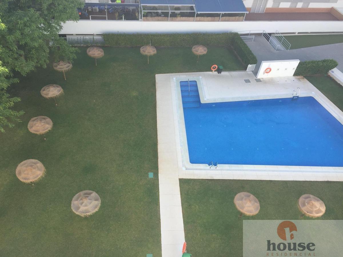 For sale of flat in Córdoba