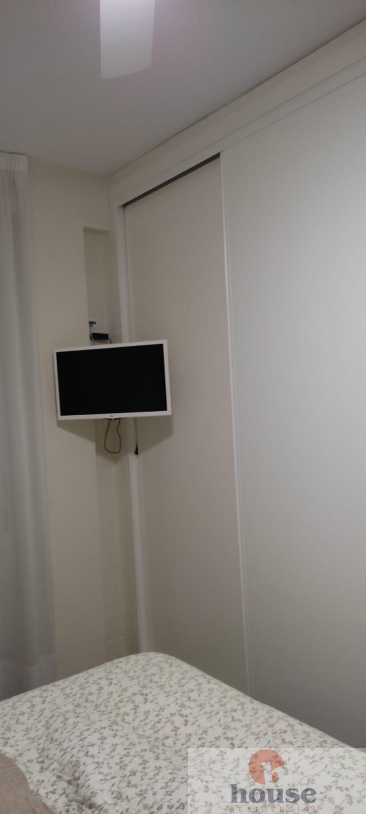 For sale of flat in Córdoba