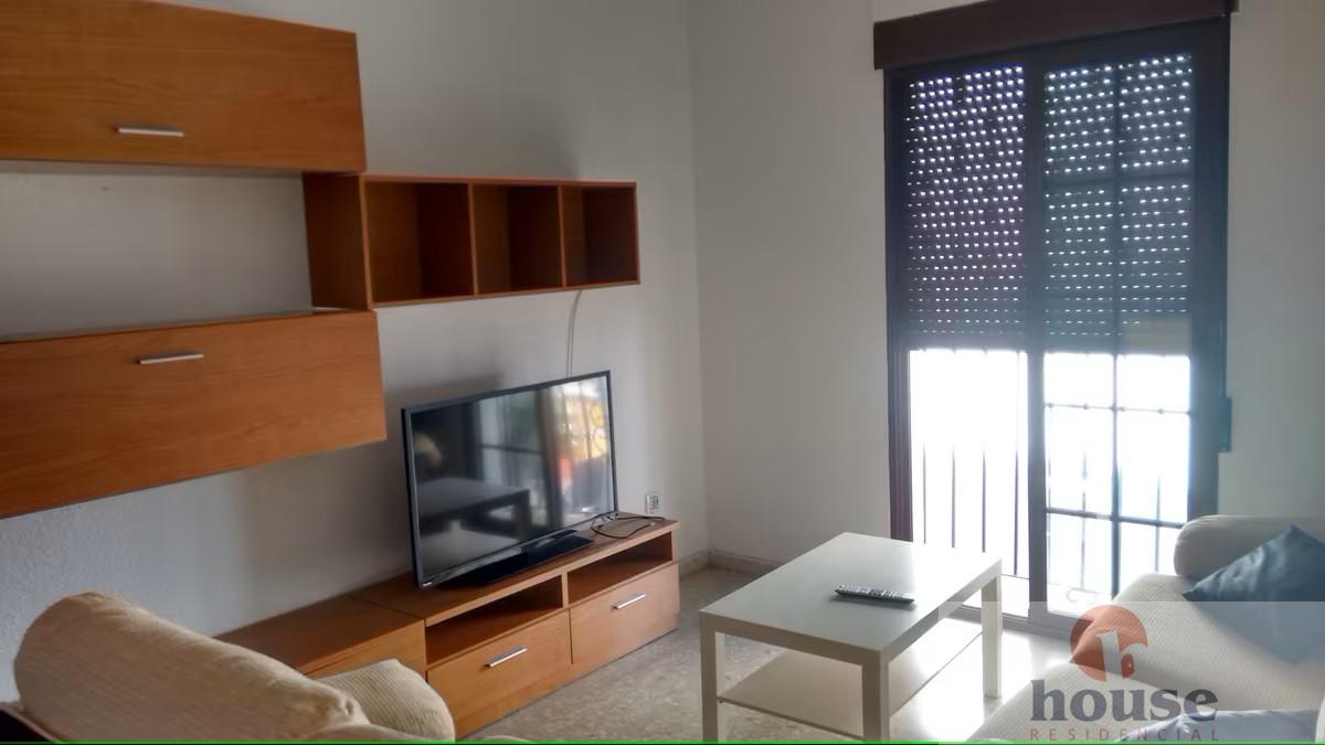 For sale of flat in Córdoba