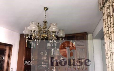 For sale of flat in Córdoba