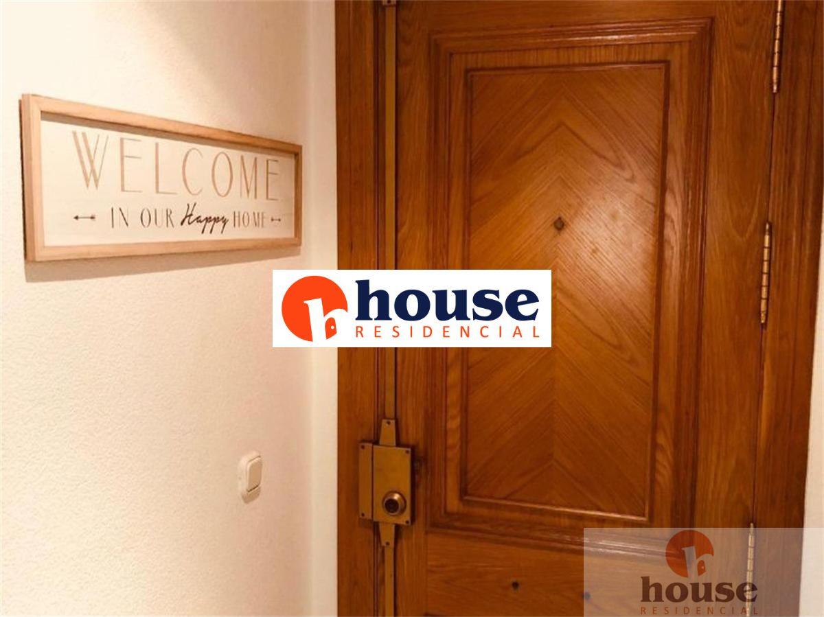 For sale of flat in Córdoba