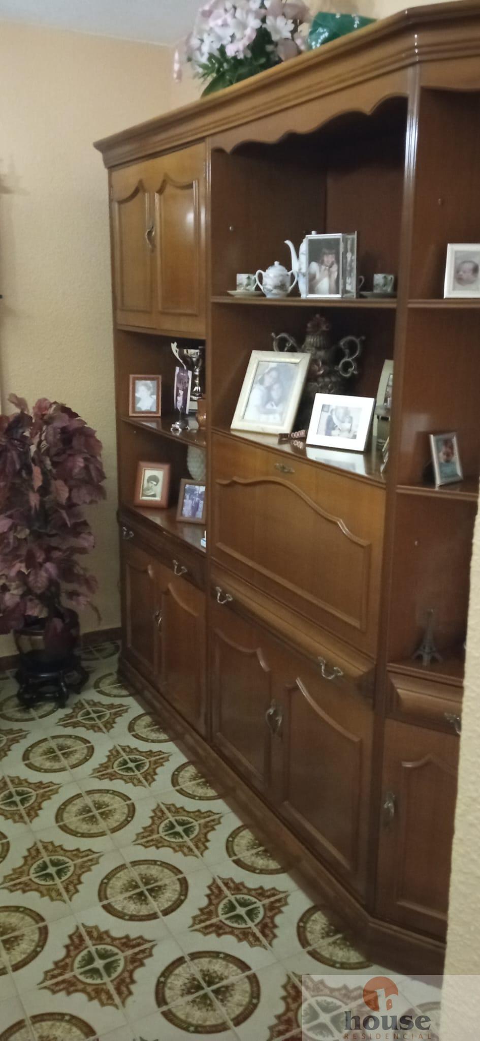 For sale of flat in Córdoba