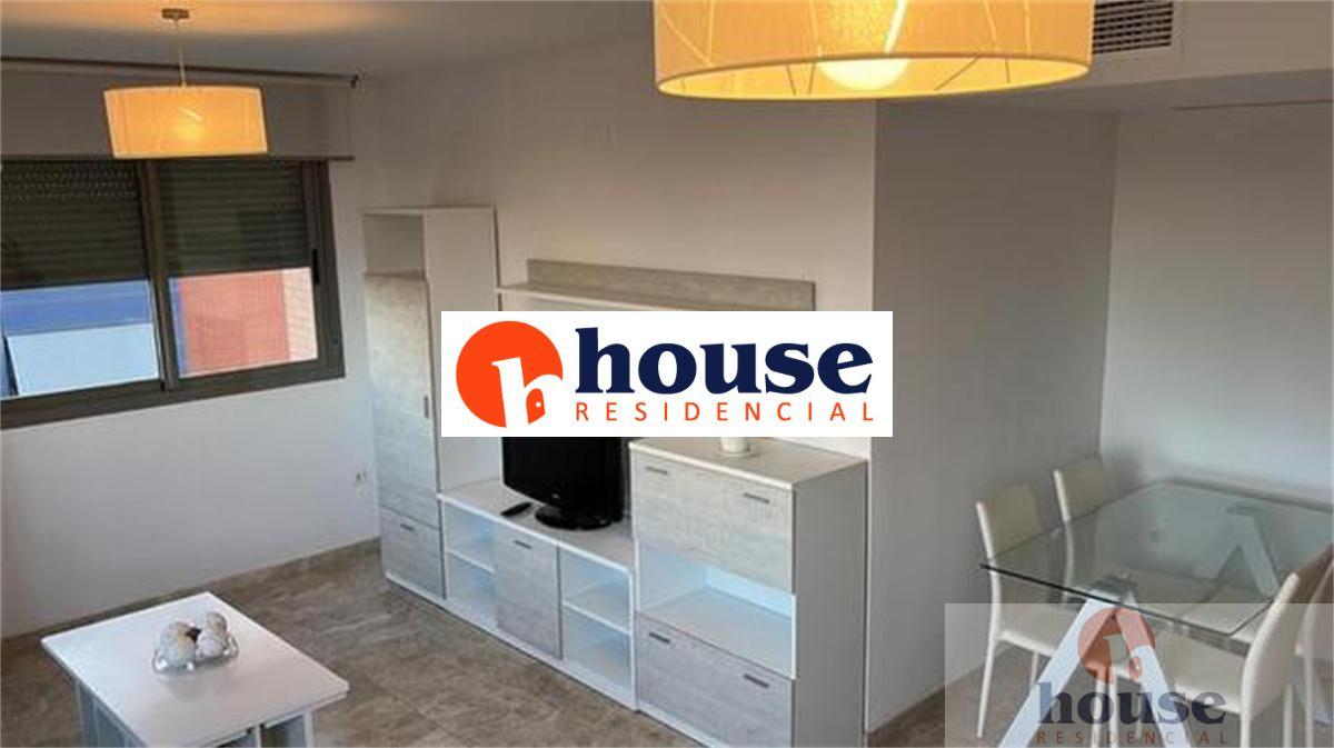 For sale of flat in Córdoba