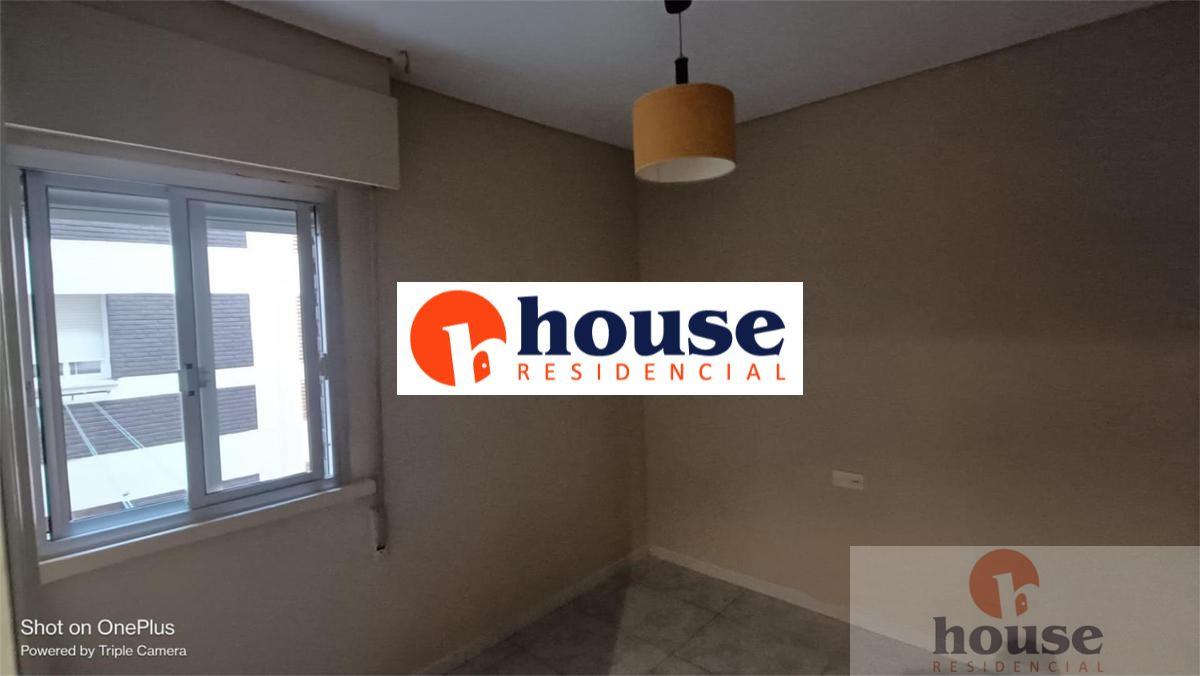 For sale of flat in Córdoba