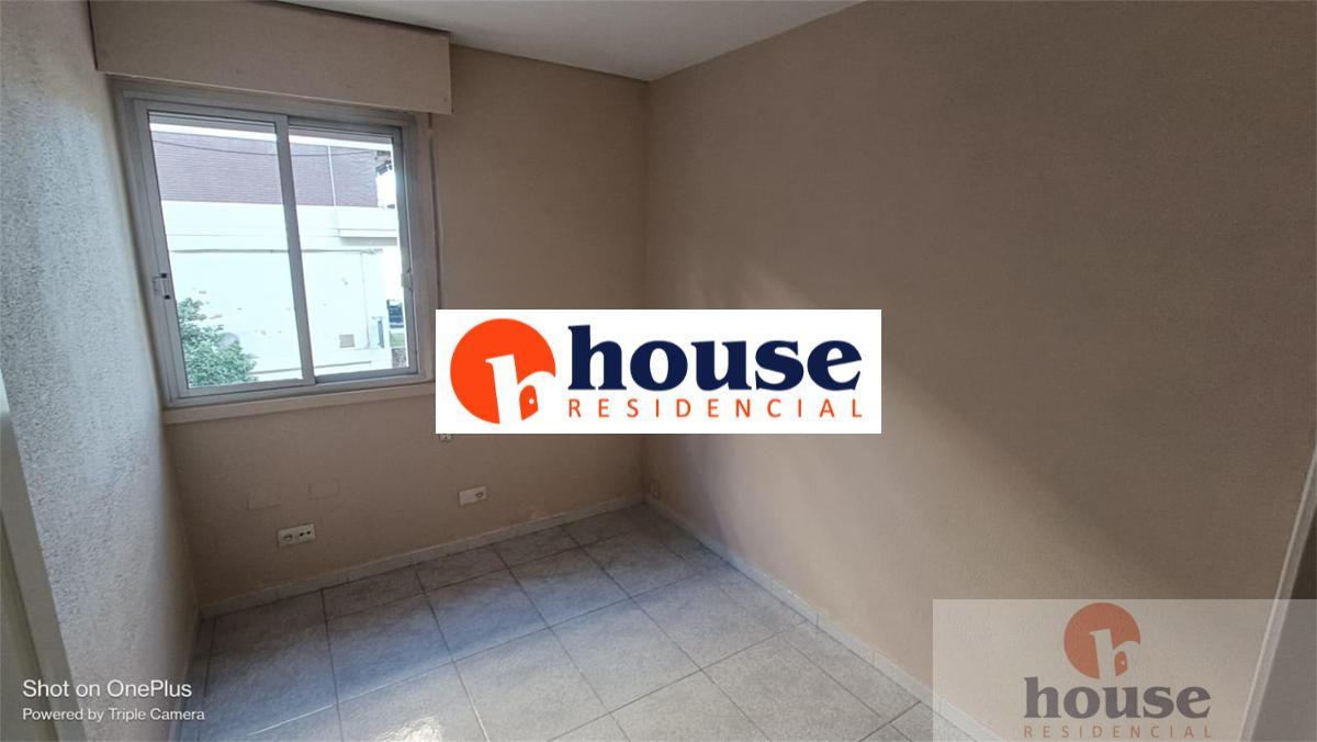 For sale of flat in Córdoba