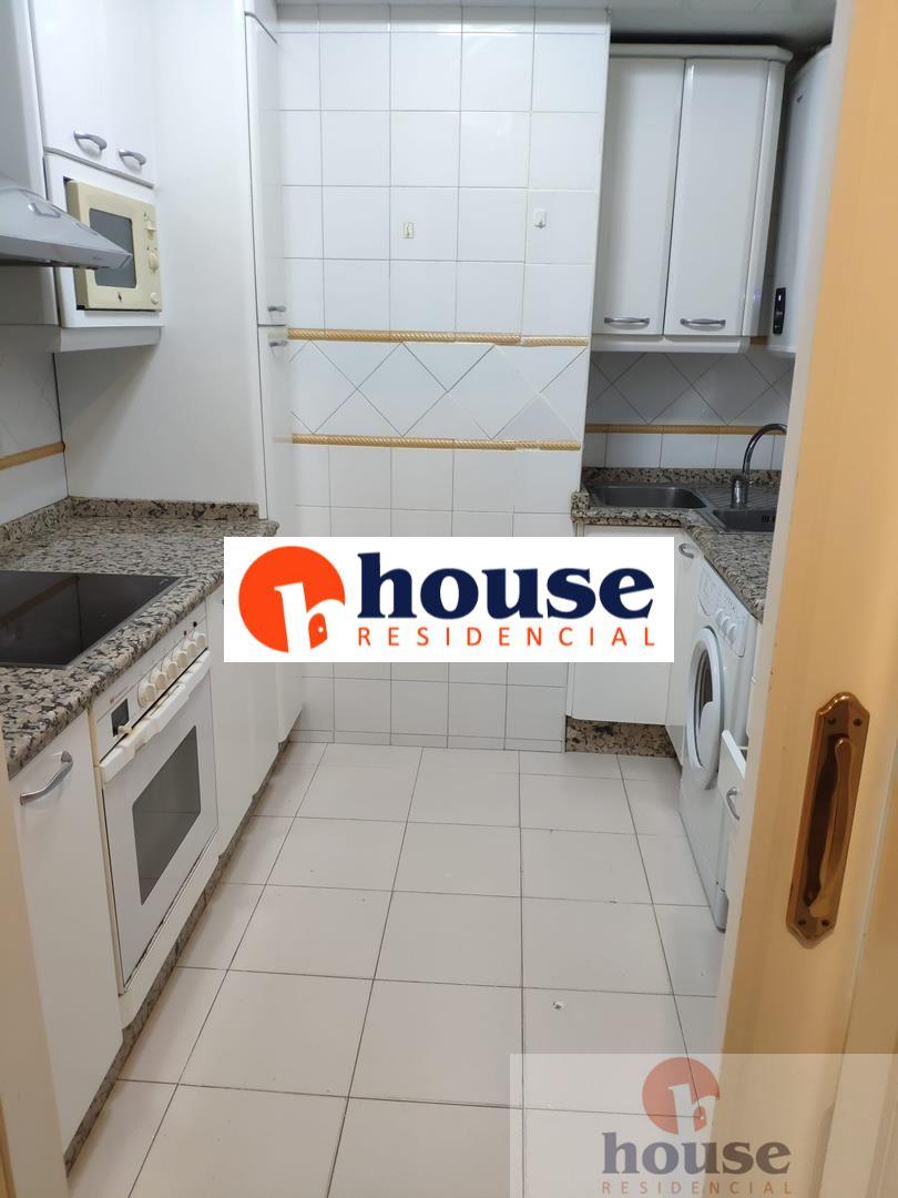 For sale of flat in Córdoba