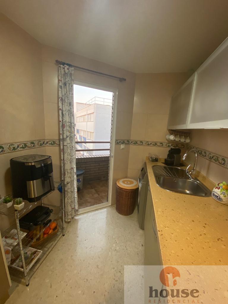 For sale of flat in Córdoba