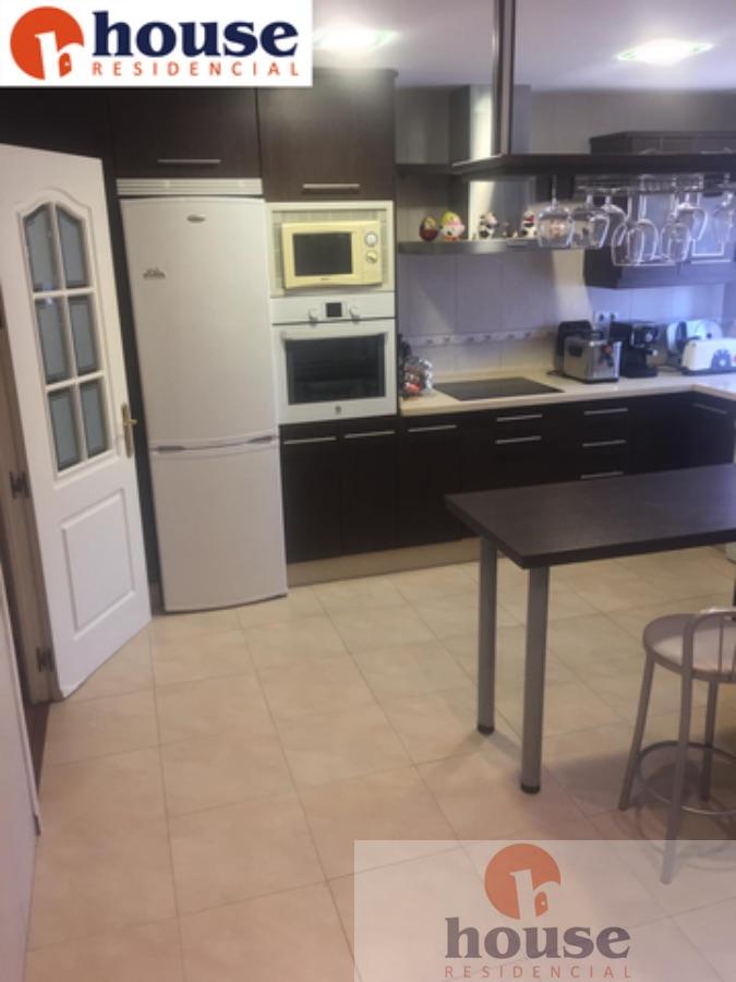 For sale of flat in Córdoba