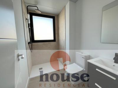 For sale of flat in Córdoba