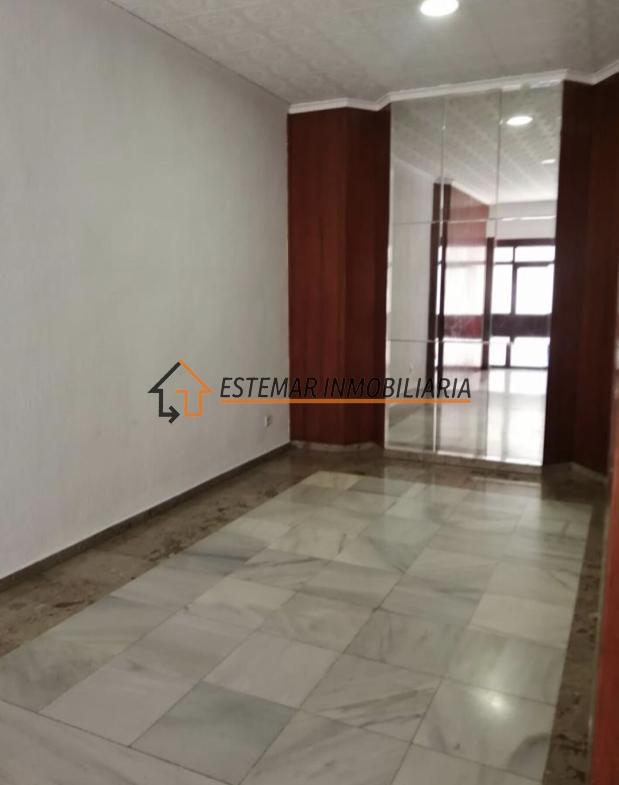 For sale of office in Gandia