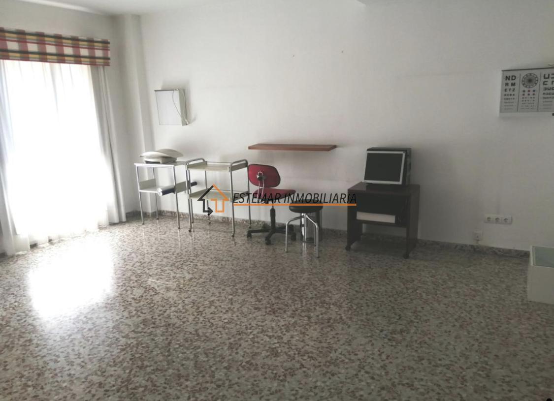 For sale of office in Gandia
