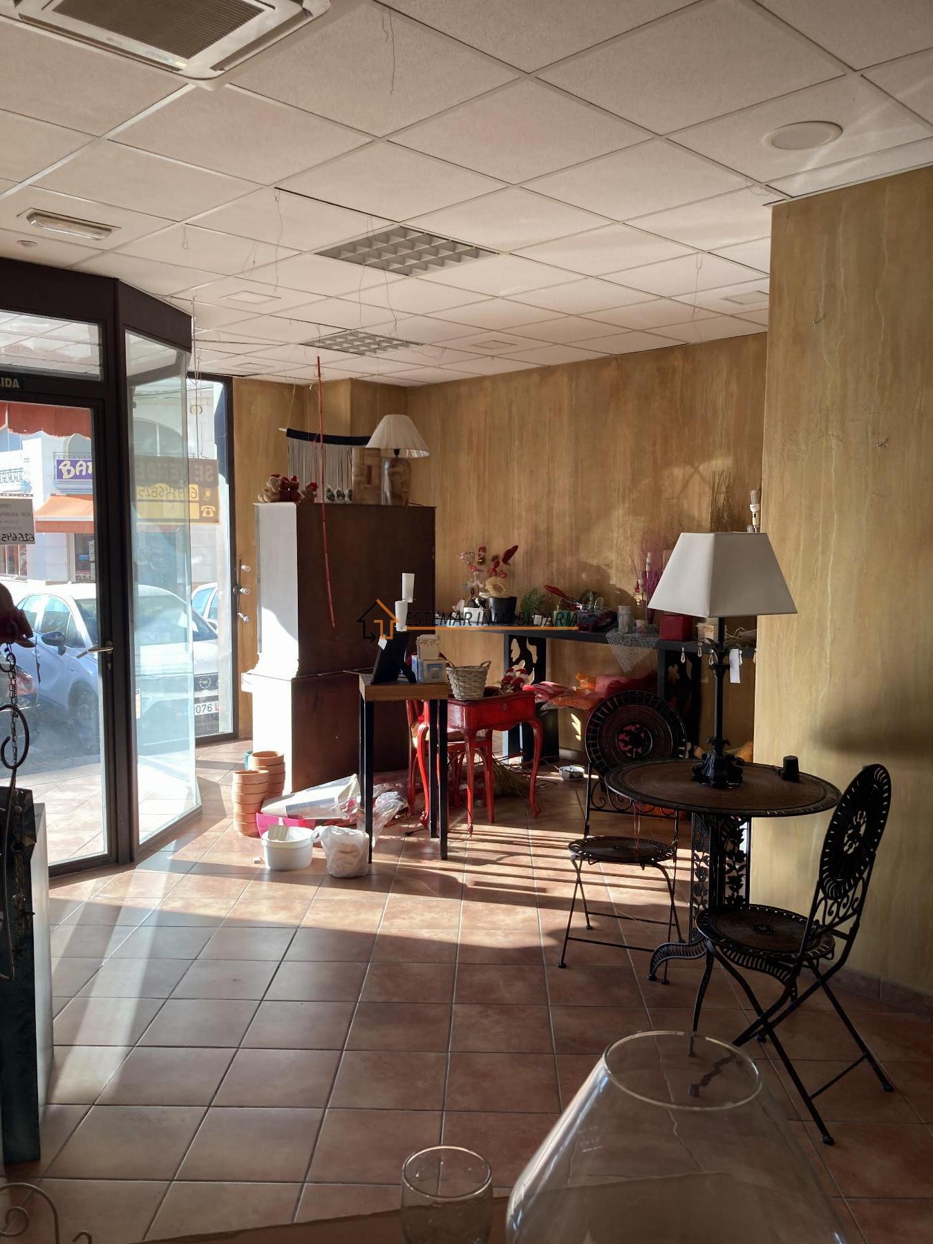 Venta de local en Oliva
