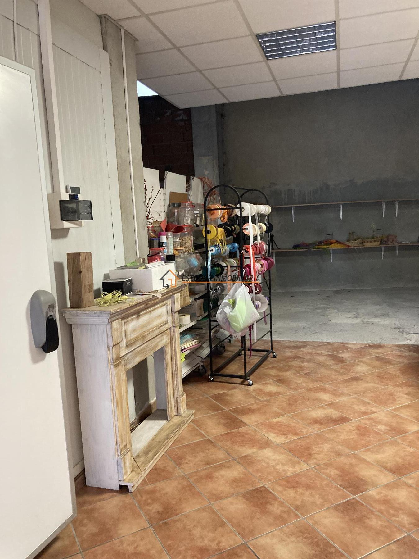 Venta de local en Oliva