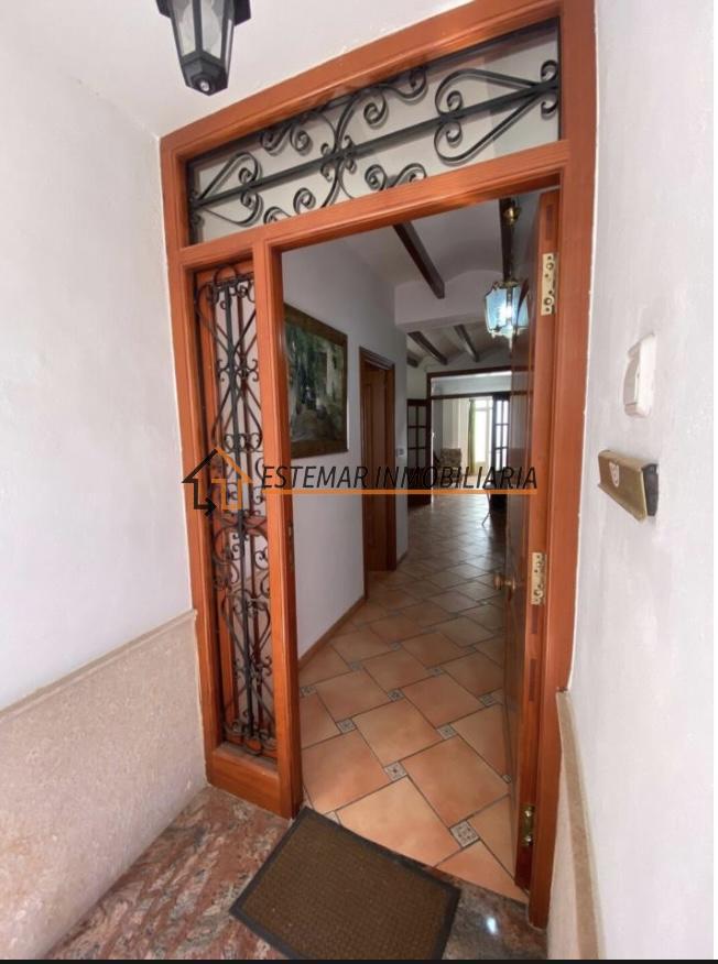For sale of house in Potríes