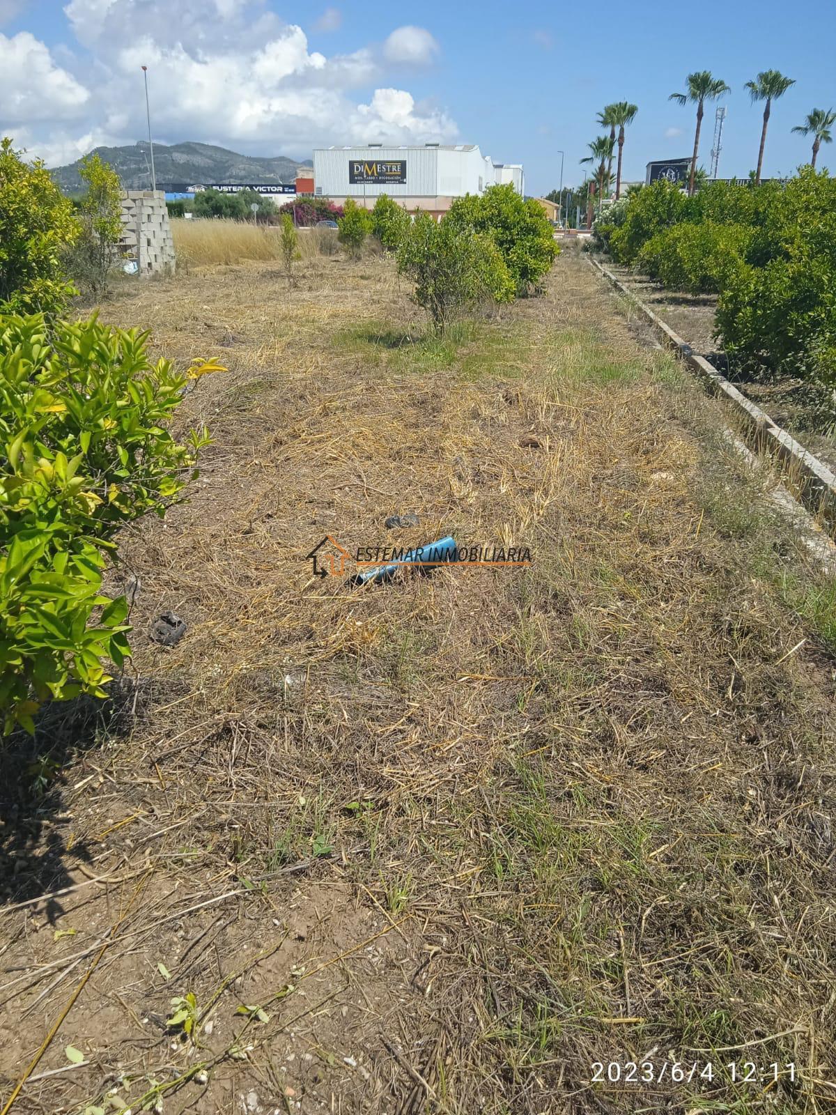 For sale of land in Potríes