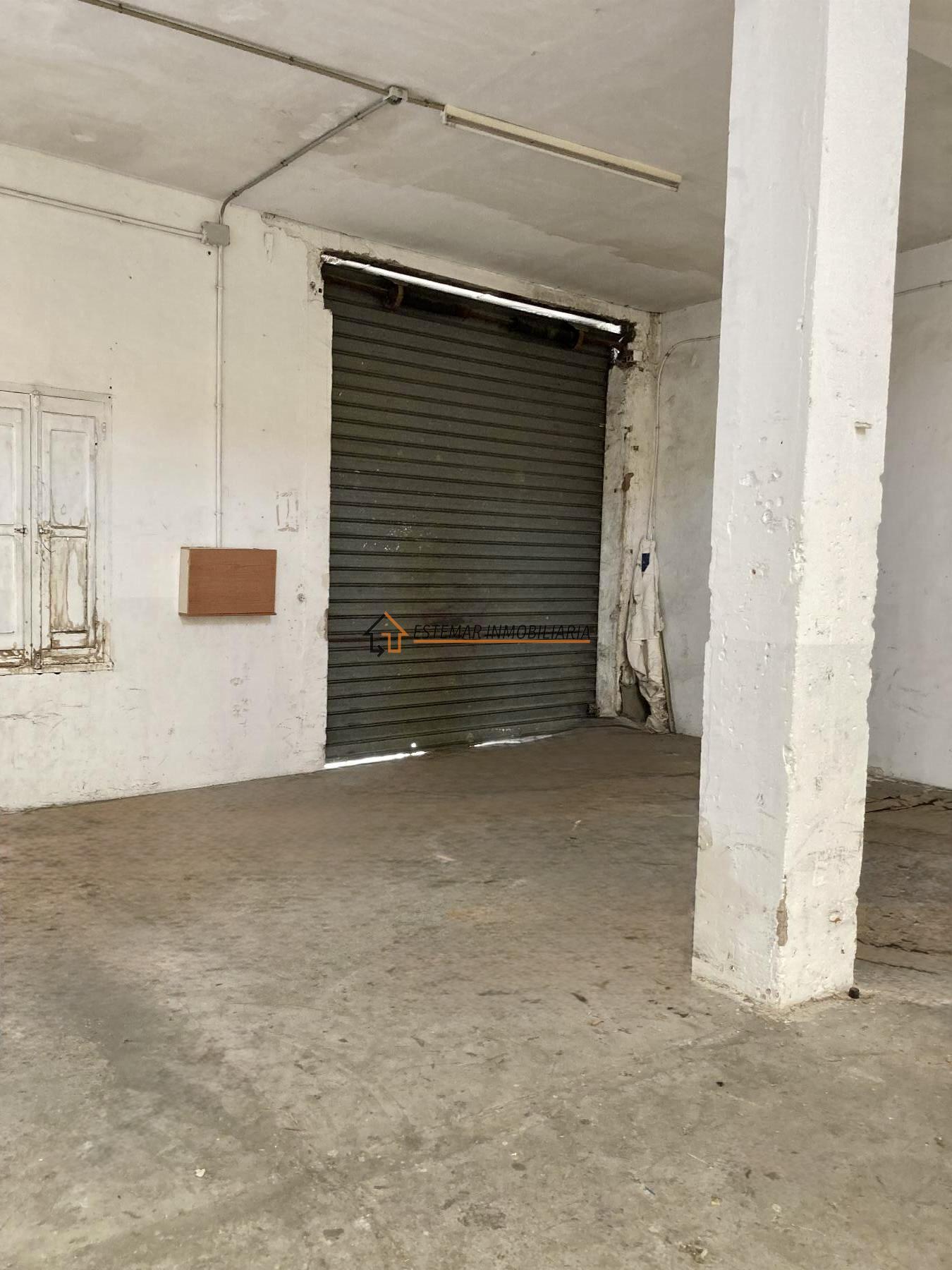 Venta de nave en Palmera
