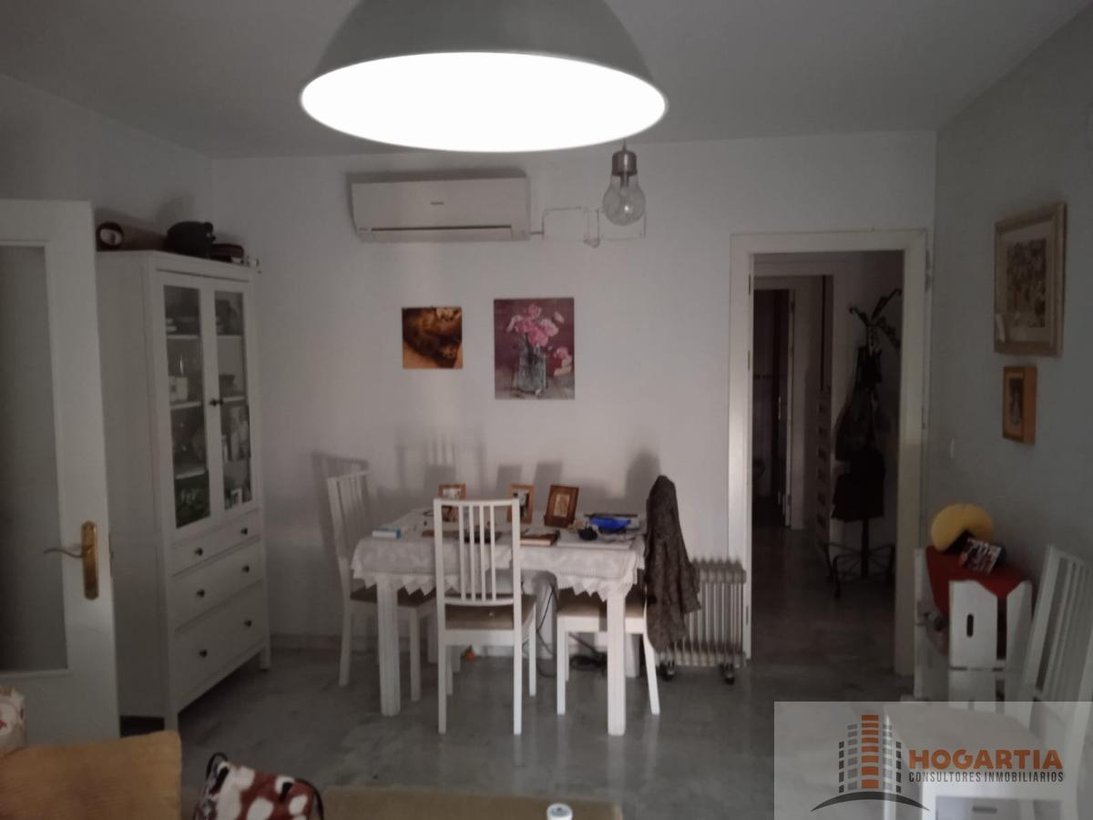 For sale of flat in Dos Hermanas