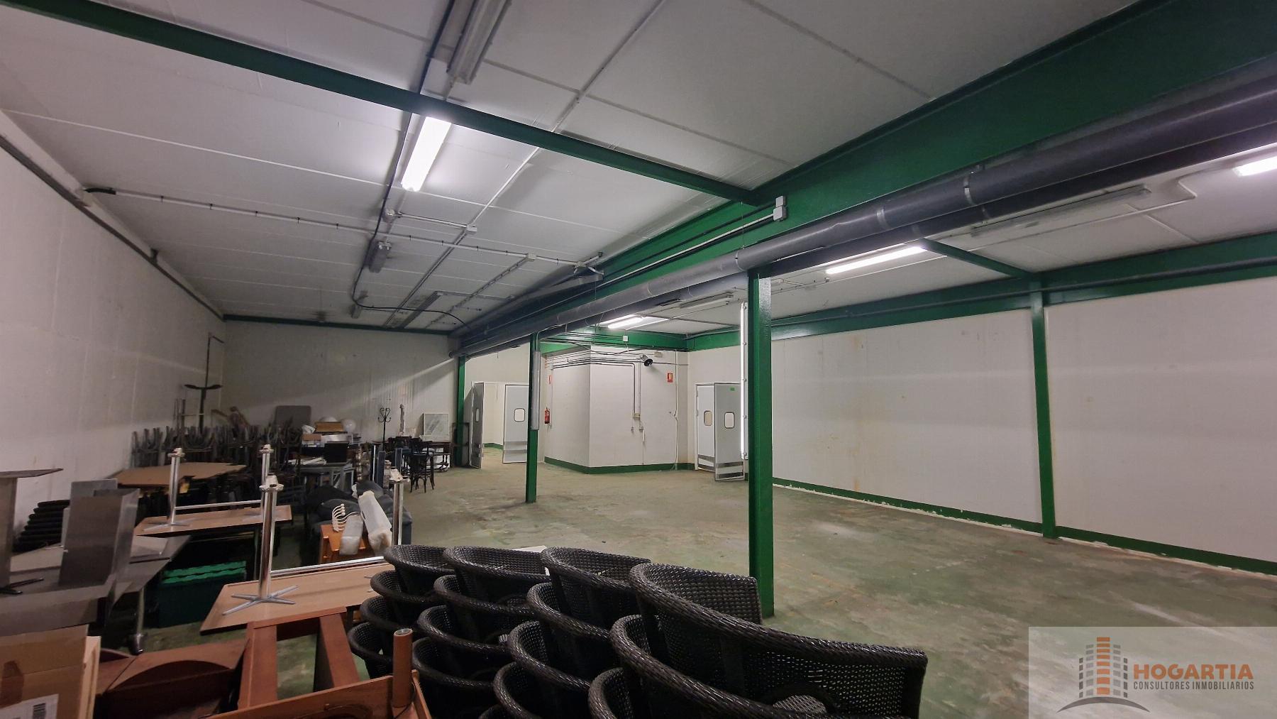 For sale of industrial plant/warehouse in Dos Hermanas