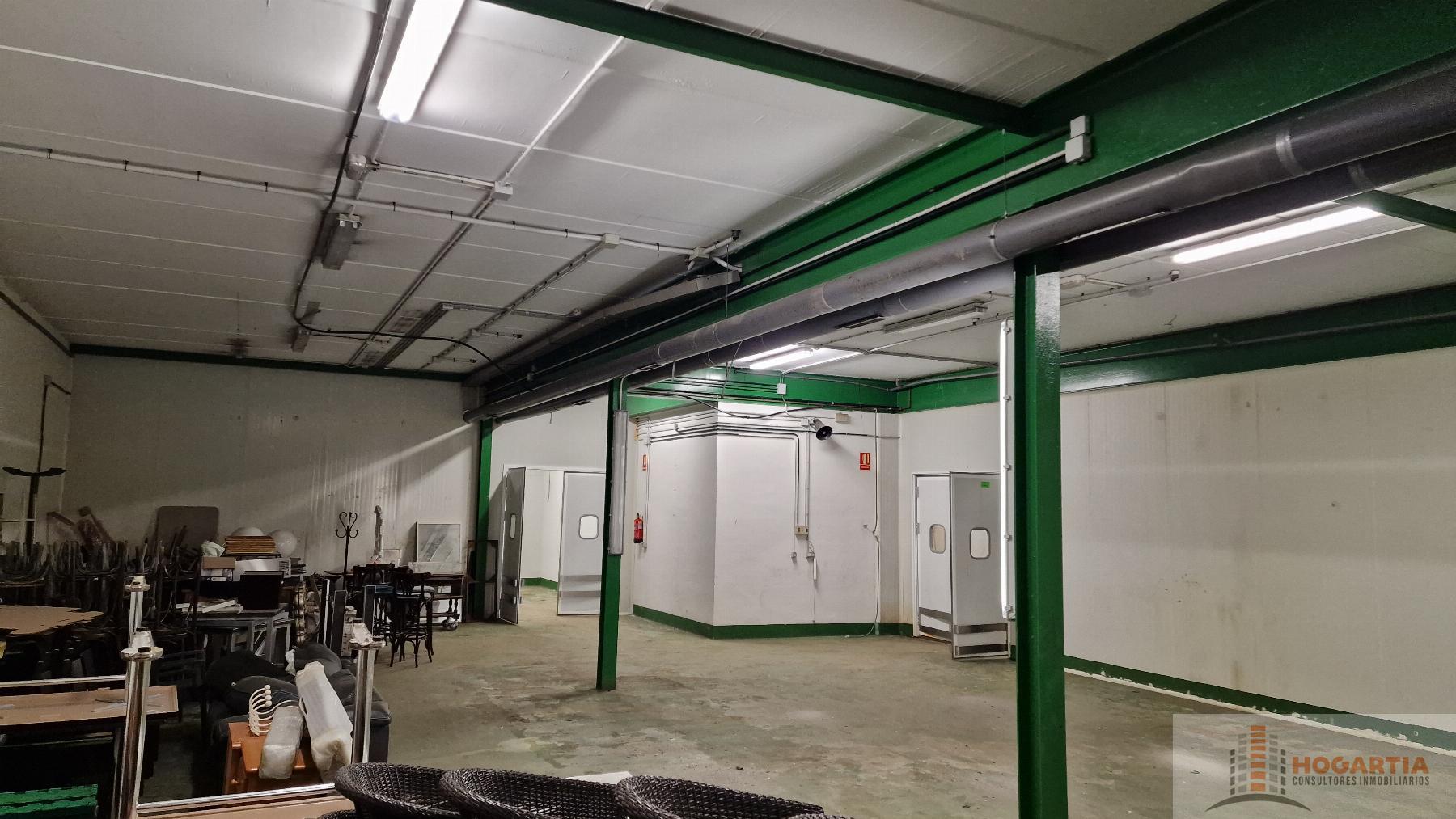 For rent of industrial plant/warehouse in Dos Hermanas