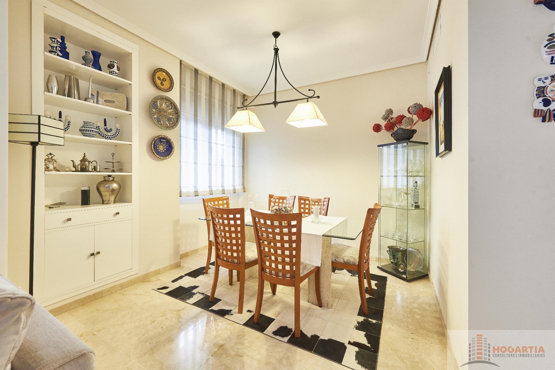For sale of flat in Sevilla