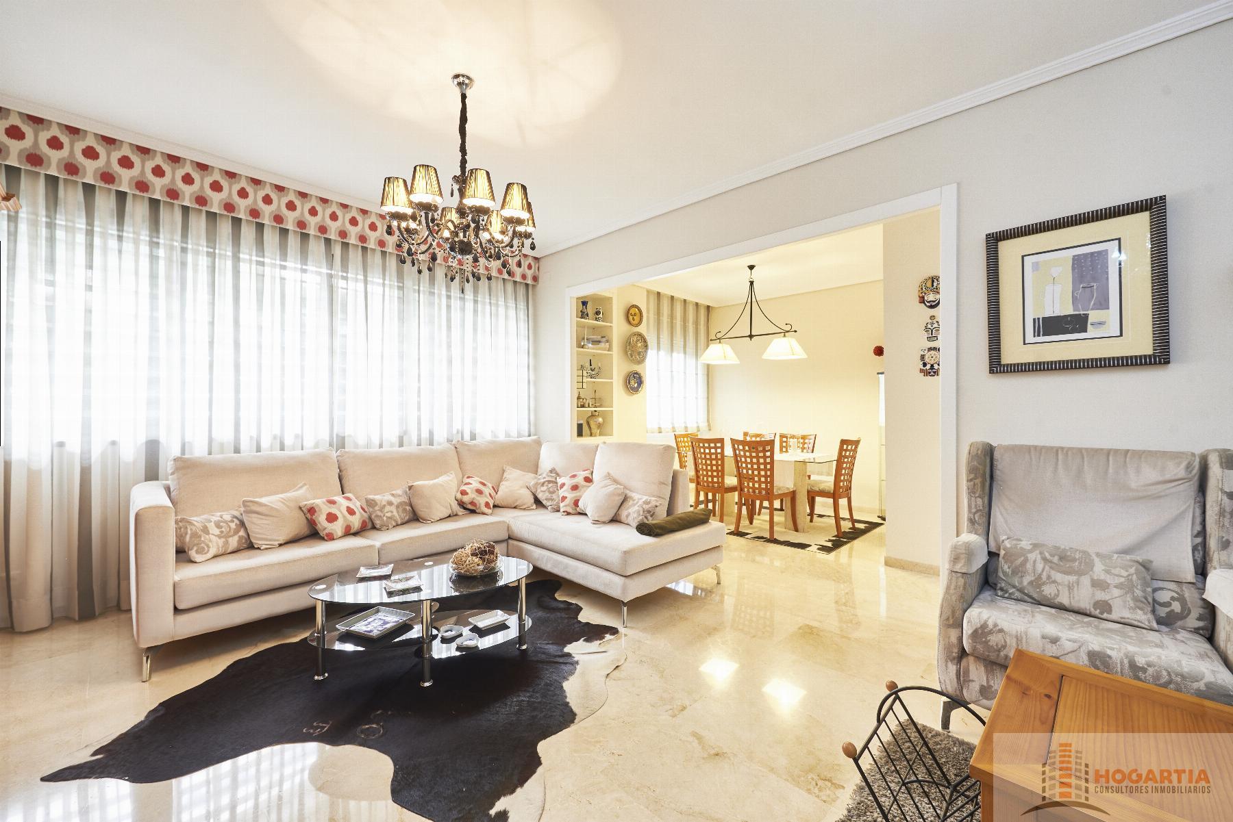 For sale of flat in Sevilla