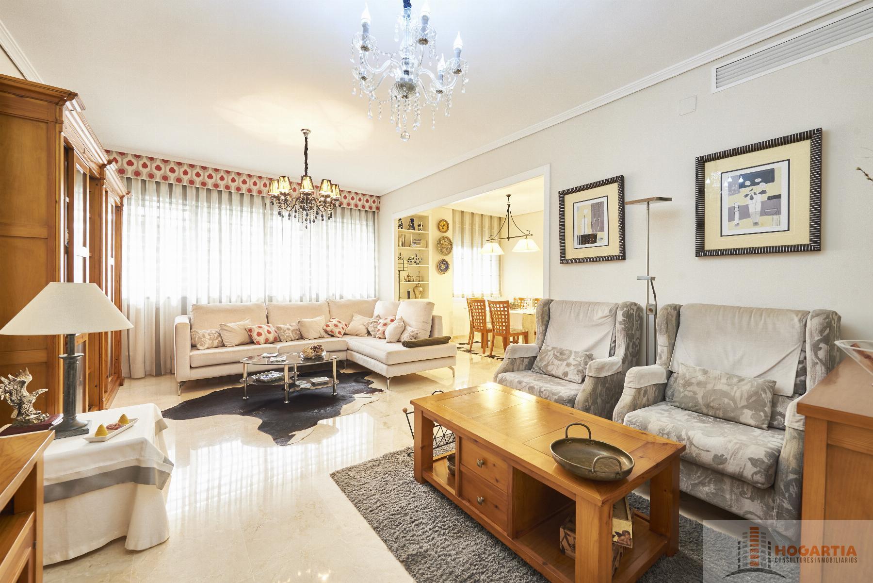 For sale of flat in Sevilla