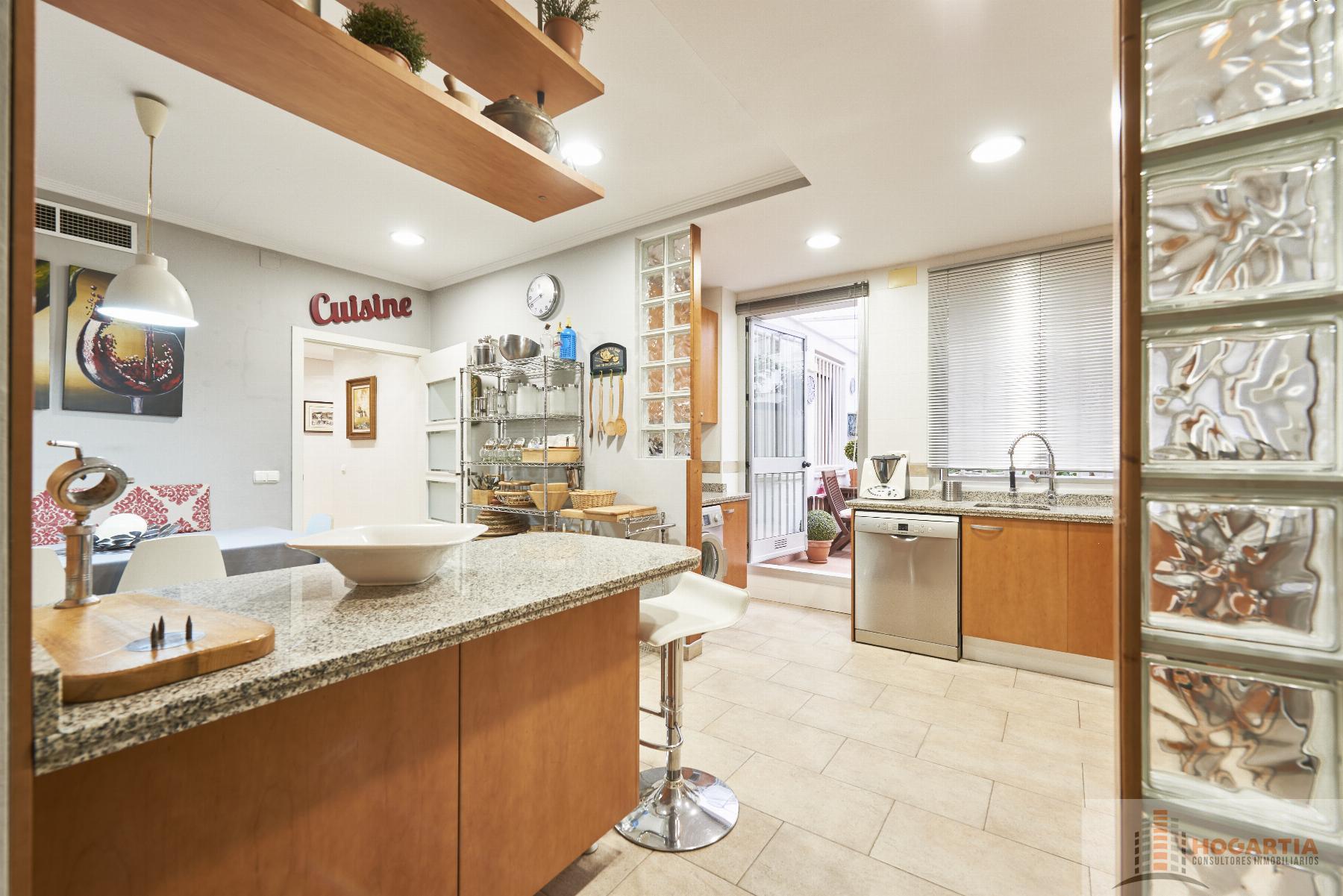 For sale of flat in Sevilla