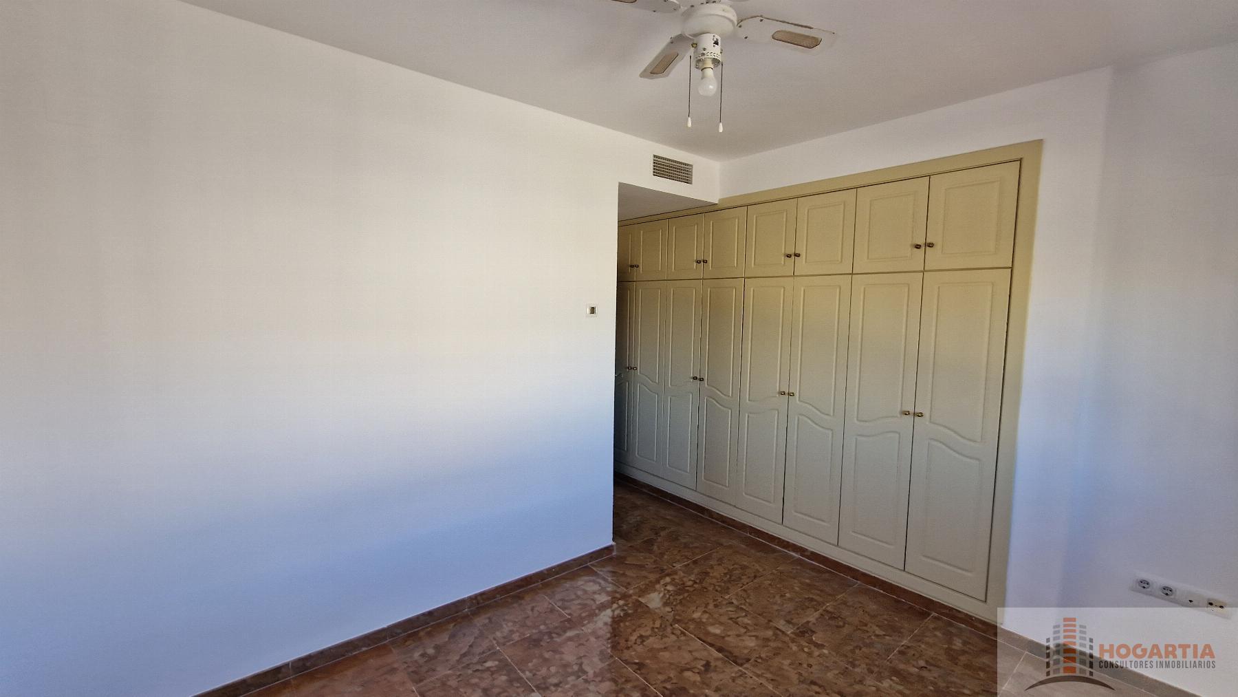 For sale of house in Espartinas